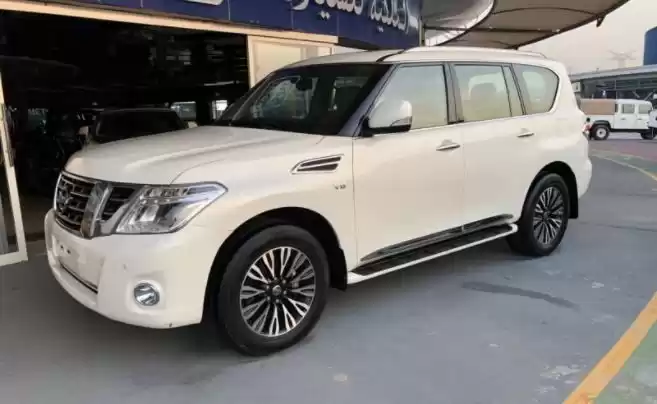 Used Nissan Unspecified For Sale in Al Sadd , Doha #7070 - 1  image 